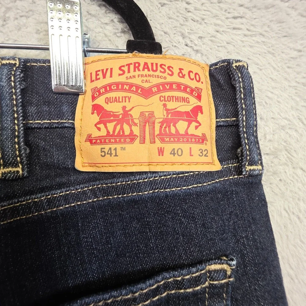 Levis 541 Jeans Mens 40x32 Black Athletic Tapered Leg Denim Dark Wash Classic‎